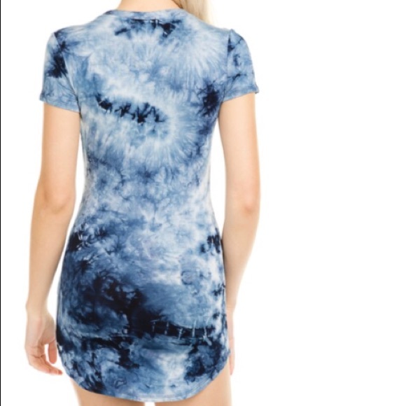 ✨x2 HP✨Navy Blue Lace Up Dress - Picture 2 of 3